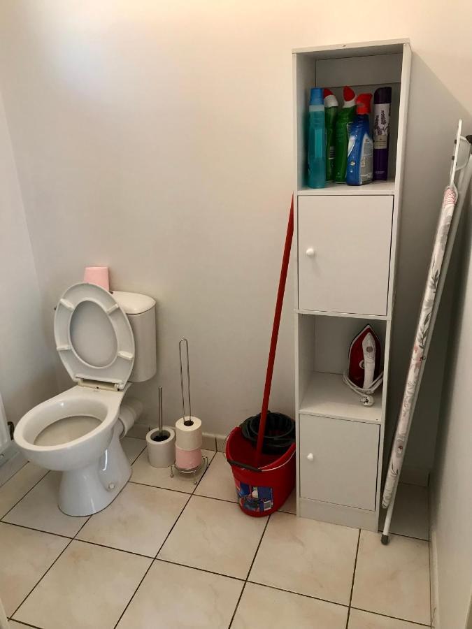 Agreable Maison Proche Gare Avec Parking Gratuit Le Mans Exterior foto
