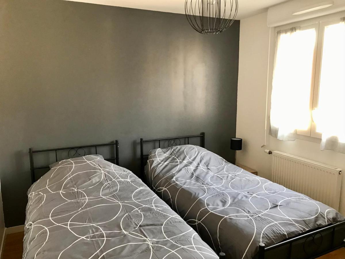 Agreable Maison Proche Gare Avec Parking Gratuit Le Mans Exterior foto